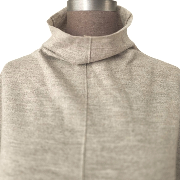 Rag & Bone Yan Wool Relaxed Fit Top in Oatmeal Size Medium NWOT - Picture 7 of 16